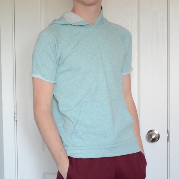 Old Navy hooded shirt - Picture 2 of 4